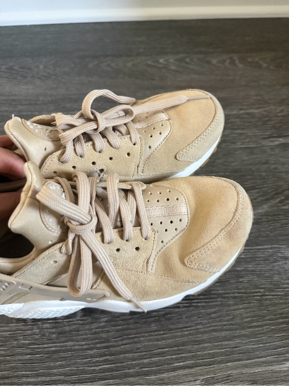 Nike Wmns Air Huarache Run SD 'Mushroom' - Picture 13 of 16